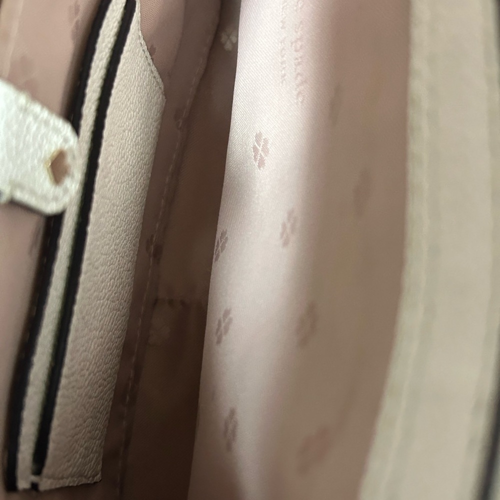 Kate Spade New York Two-tone Jackson Medium Triple Gusset Crossbody NWOT - Picture 8 of 16